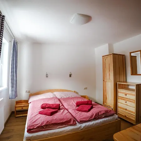 Kvasnicnik Apartment